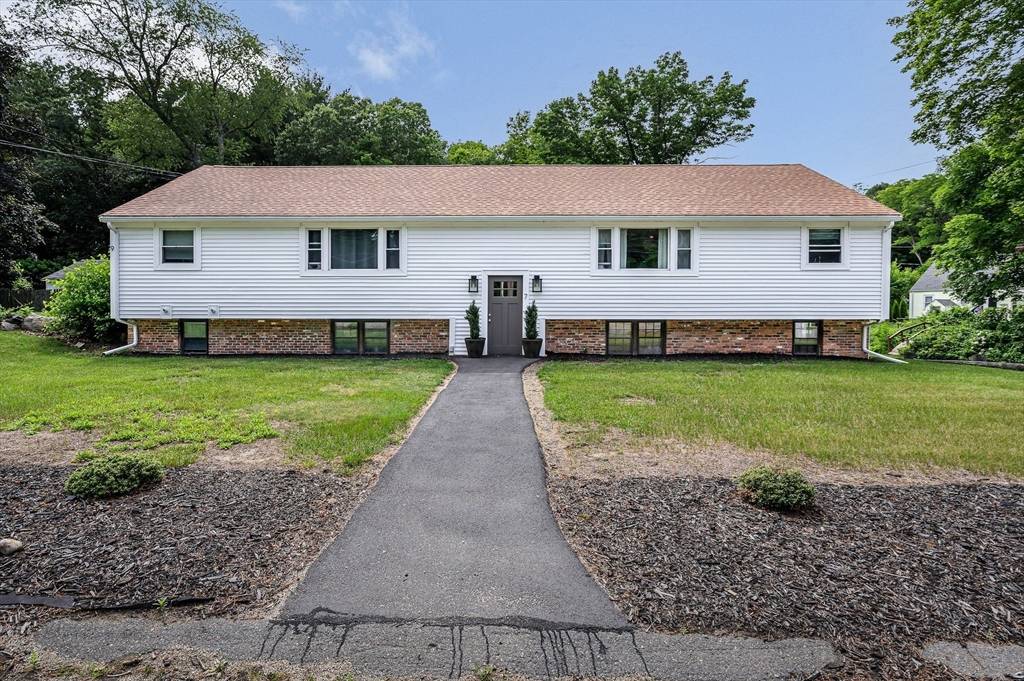 Groveland, MA 01834,7 Washington St