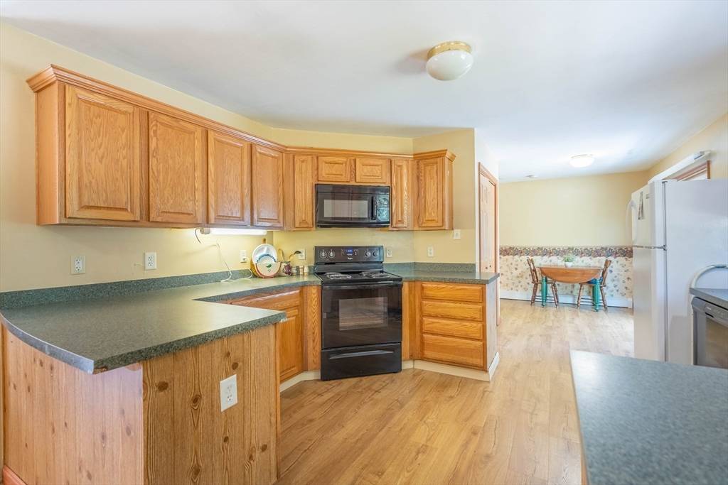 Spencer, MA 01562,66 S Spencer Rd