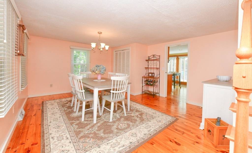 Bourne, MA 02562,5 Tecumseh Rd