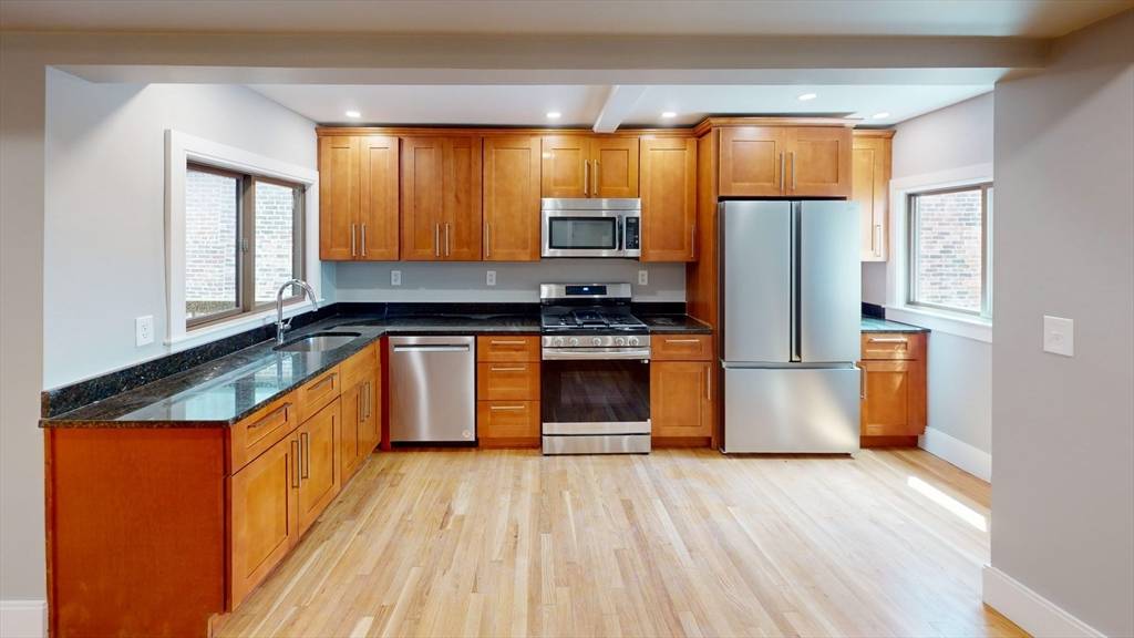 Boston, MA 02127,509R East 5th #2