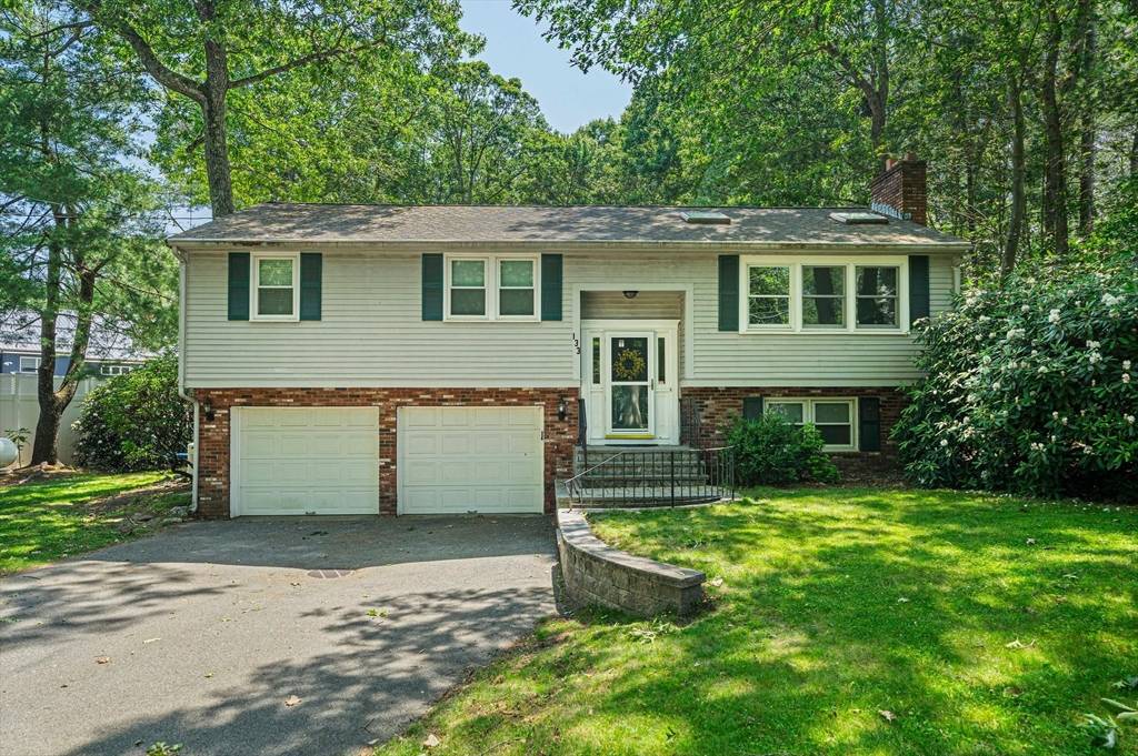 Abington, MA 02351,133 Russell Ln