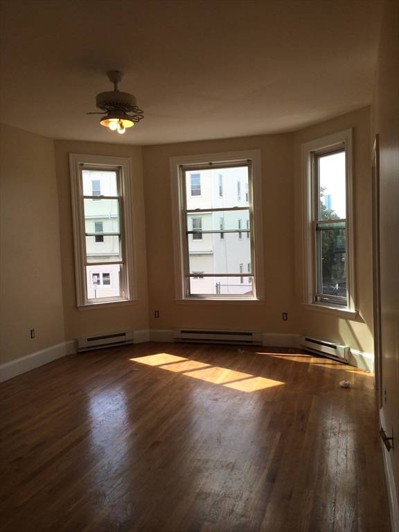 Boston, MA 02127,322 Dorchester St #2