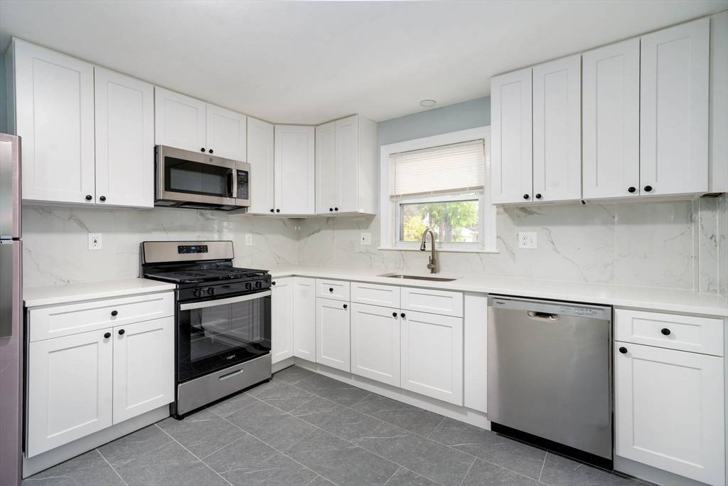 Quincy, MA 02170,7 Langley Cir #1