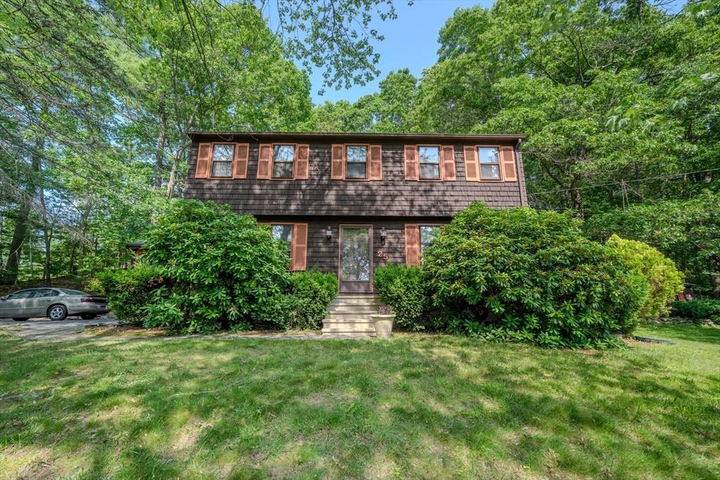 Tyngsborough, MA 01879,25 Rock Road