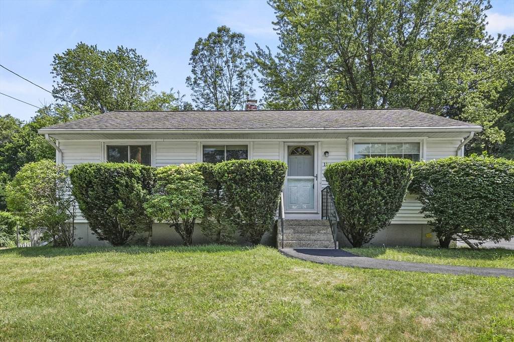 Westborough, MA 01581,11 Robin Road