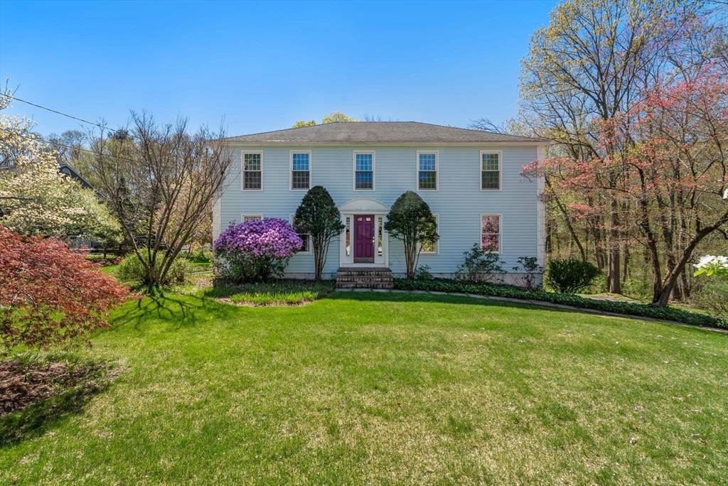 Framingham, MA 01701,16 Parmenter Rd