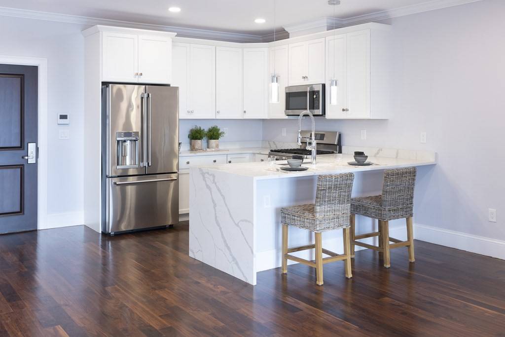 Somerville, MA 02143,519 Broadway #208