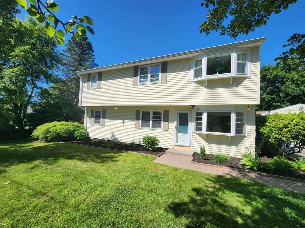 Oxford, MA 01545,19 Cypress