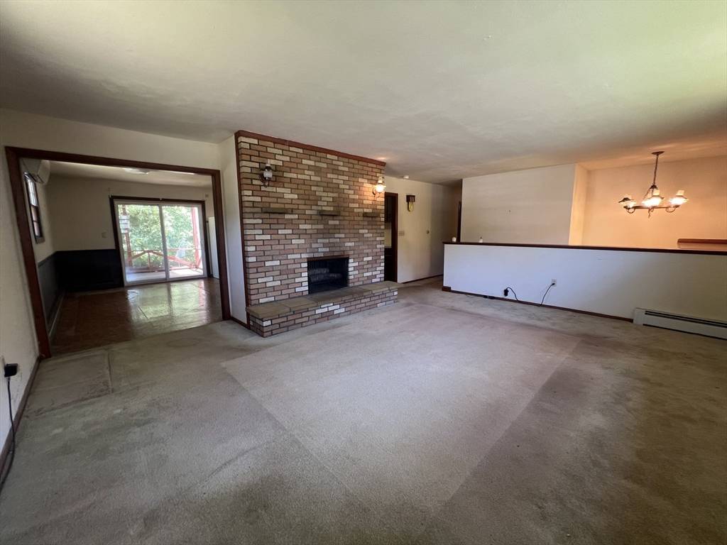 Haverhill, MA 01835,50 Sun Valley Dr