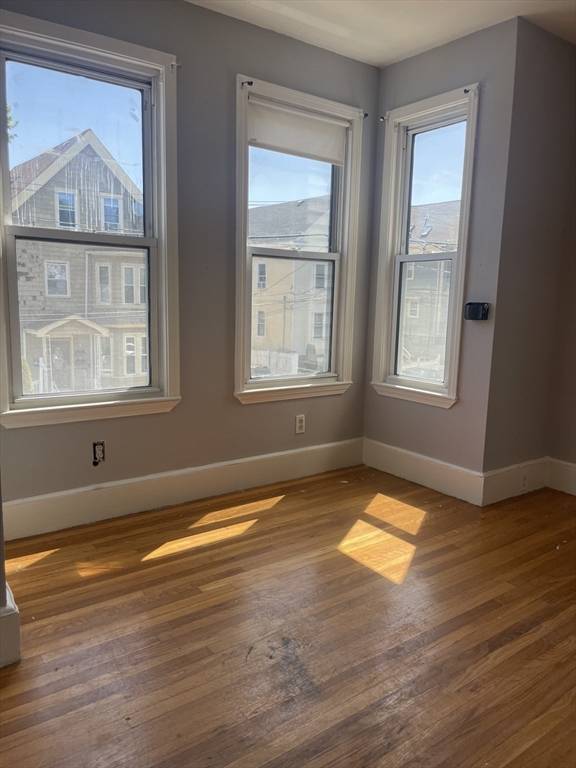 Lynn, MA 01902,38 Chatham St