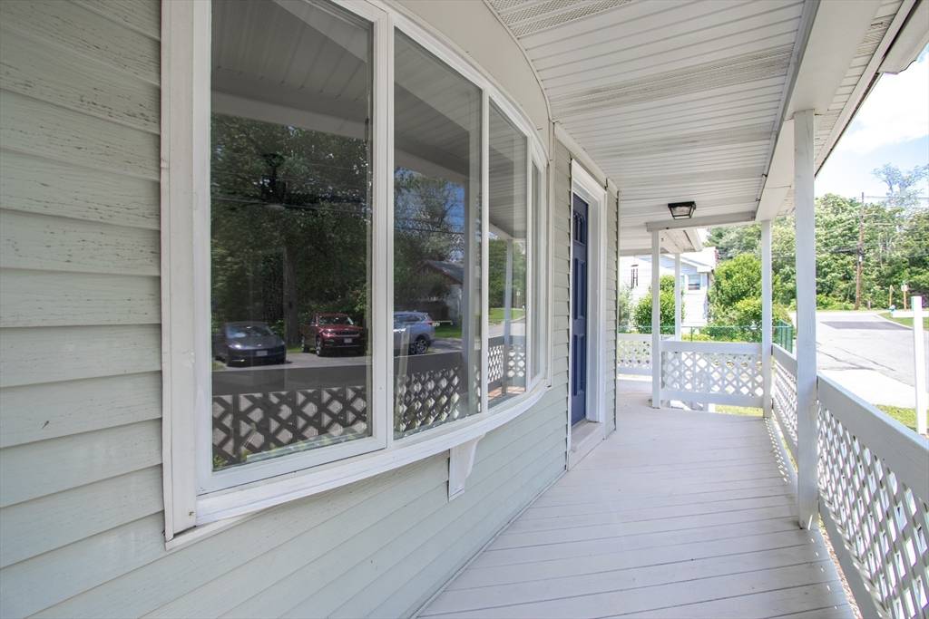 East Longmeadow, MA 01028,7 Dewey Avenue