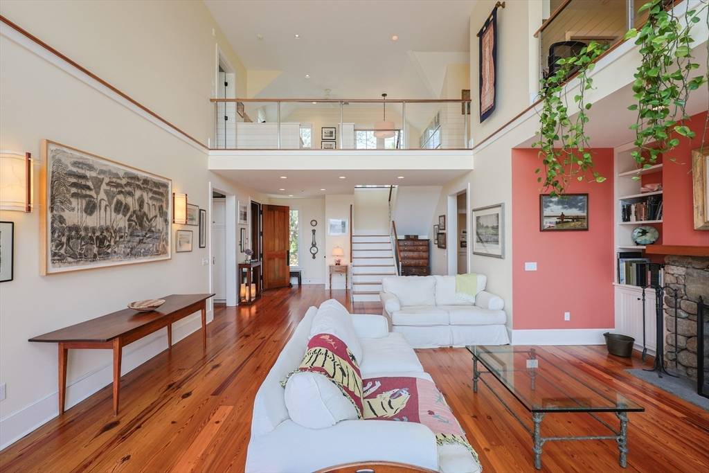 1794 Drift #E Westport, MA 02790