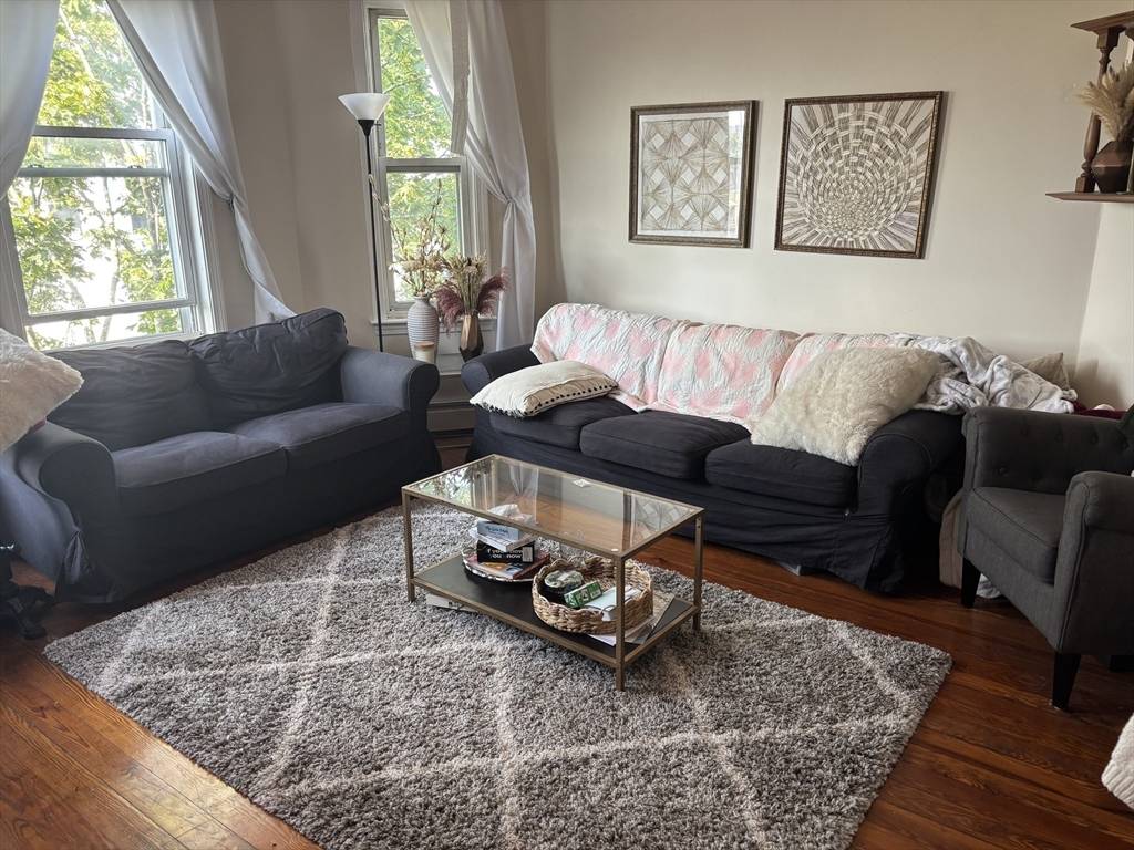 Boston, MA 02127,825 E 2nd #3