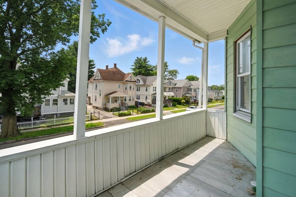 Springfield, MA 01107,16 Laurel St