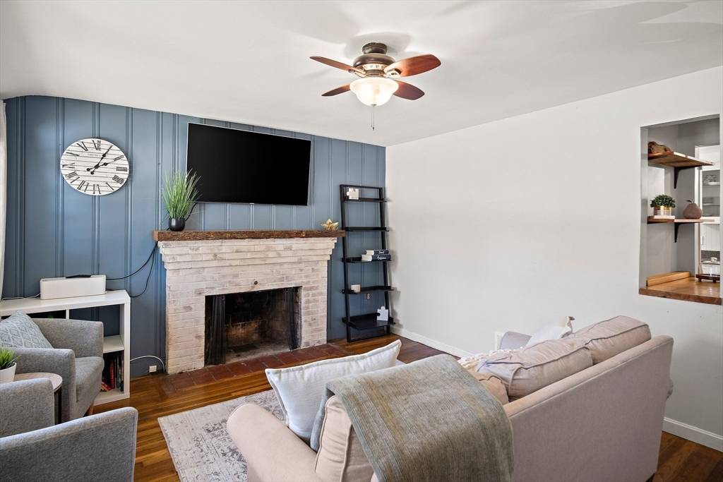 Holbrook, MA 02343,11 Worcester Pl