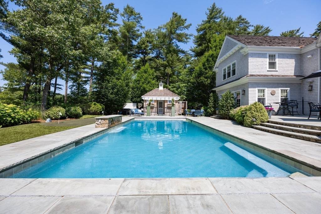 Mattapoisett, MA 02739,9 High Ridge Dr