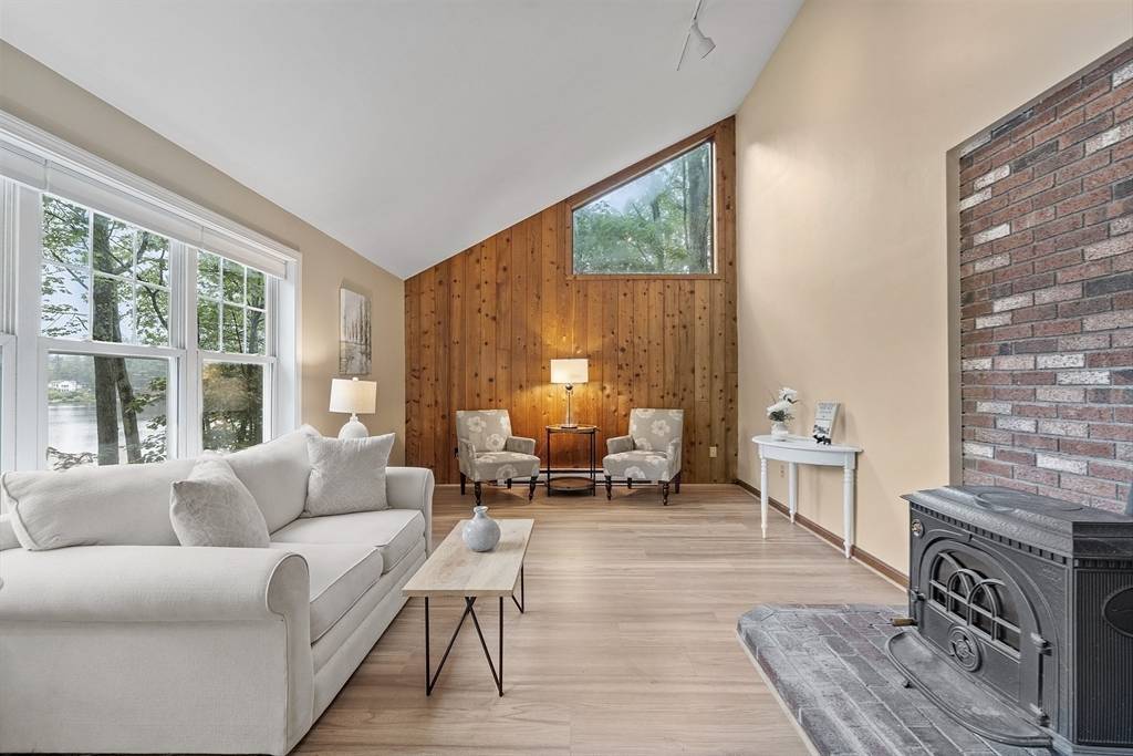 Westminster, MA 01473,76 Lakewood Park Rd