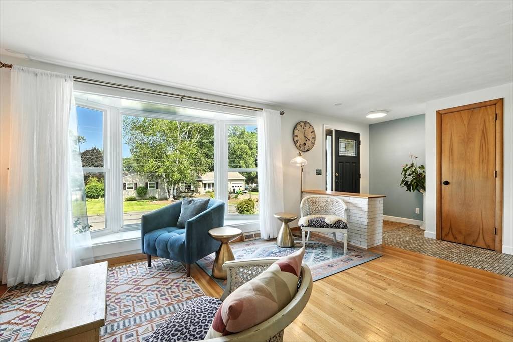 6 Mount Tom Ave Holyoke, MA 01040
