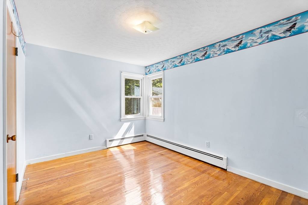 18 Fairview Rd Westborough, MA 01581