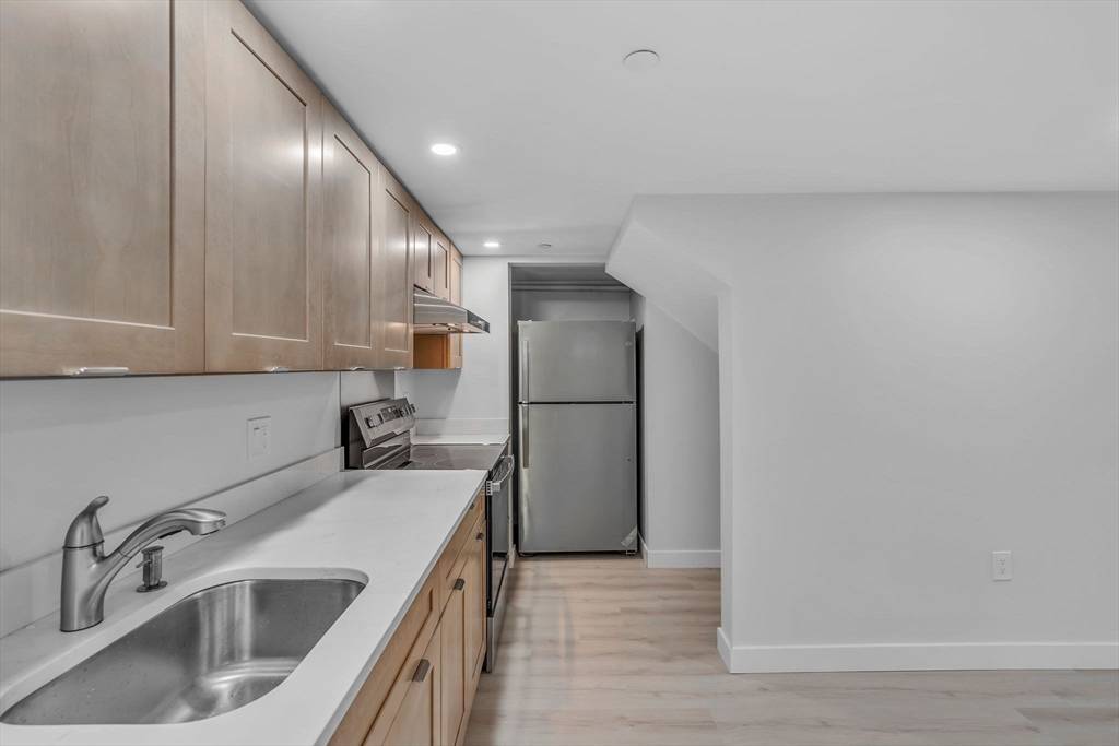 Boston, MA 02121,74 Ruthven #G
