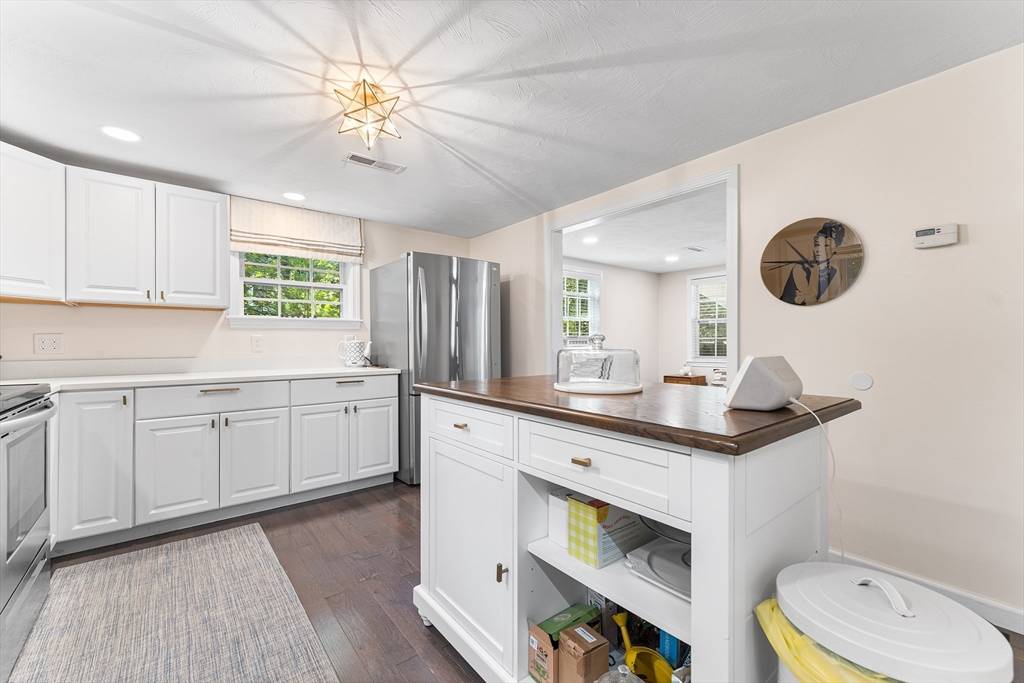 Lunenburg, MA 01462,117 Woodland Dr