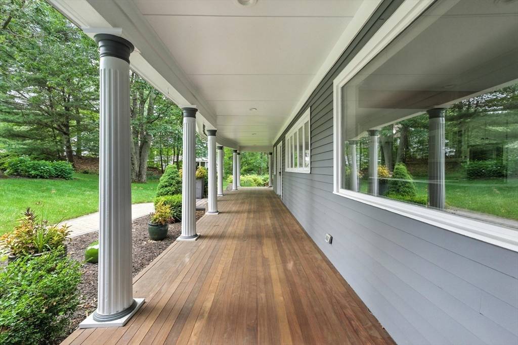 North Andover, MA 01845,30 Ironwood Rd