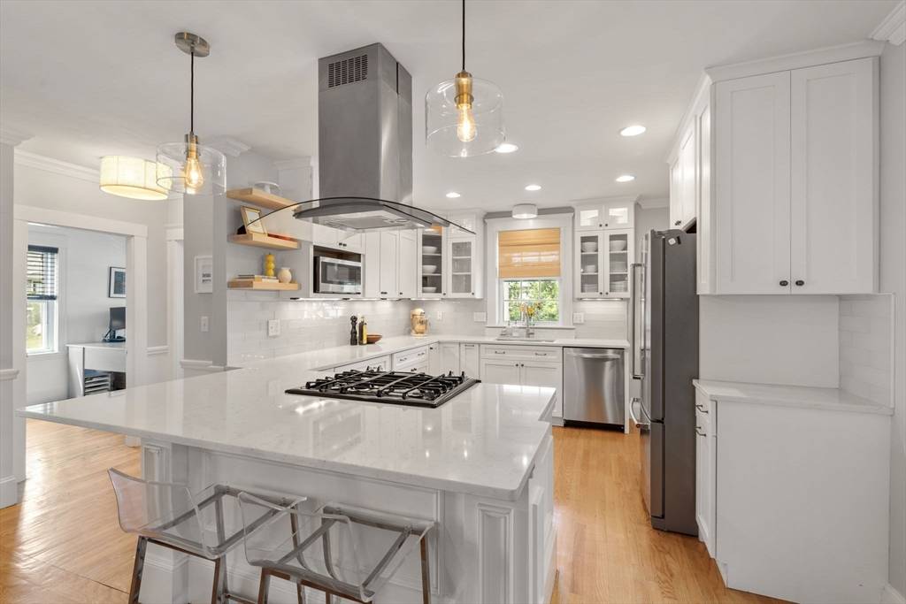 Watertown, MA 02472,99 Watertown St #99