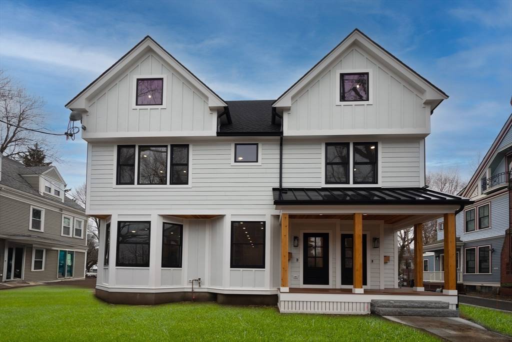 Brookline, MA 02446,214 Aspinwall #2