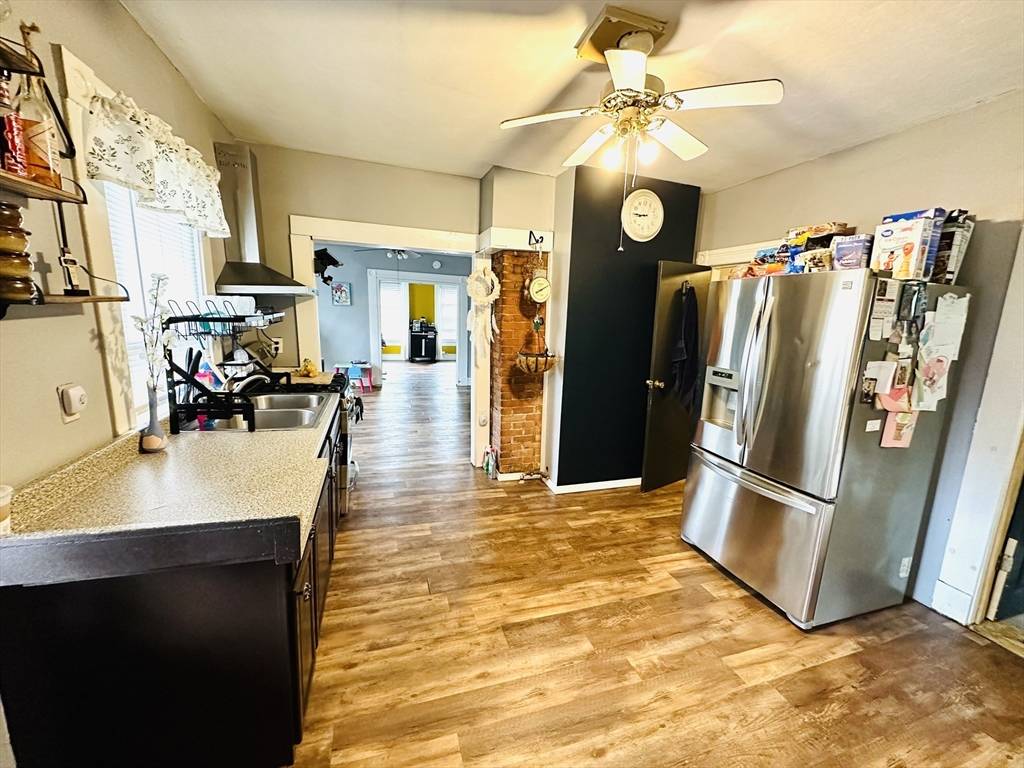 Springfield, MA 01105,425 Taylor St