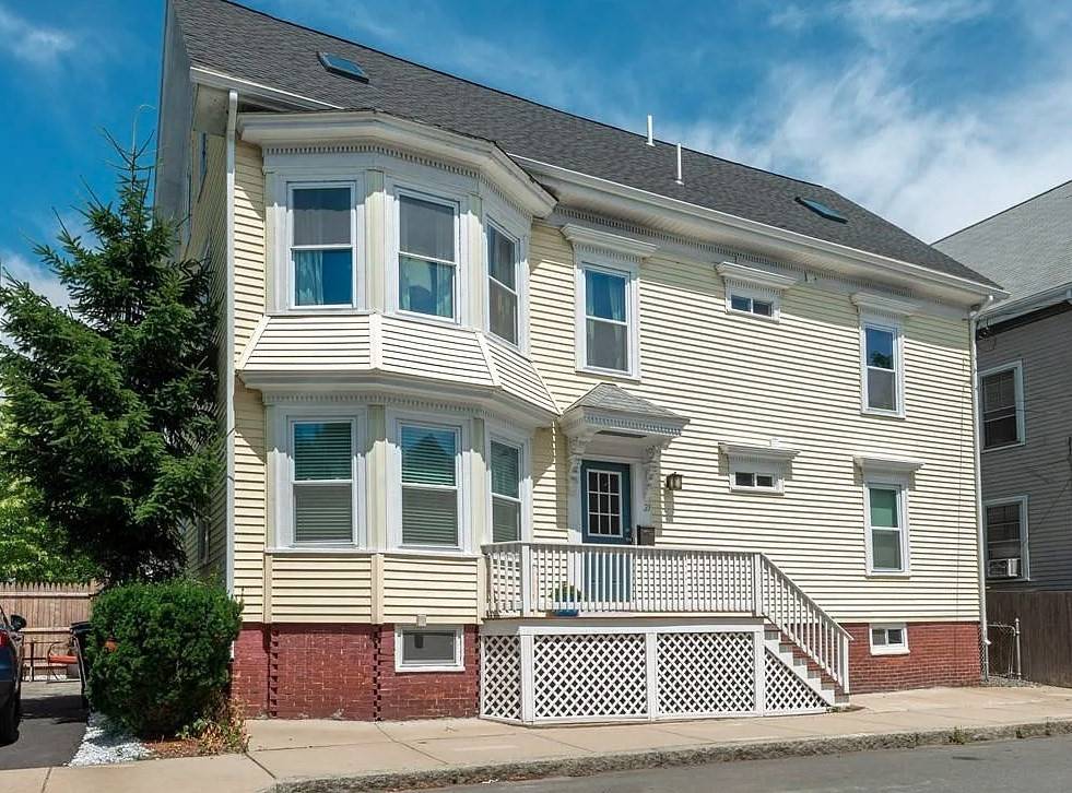 Salem, MA 01970,21 Emerton St #2