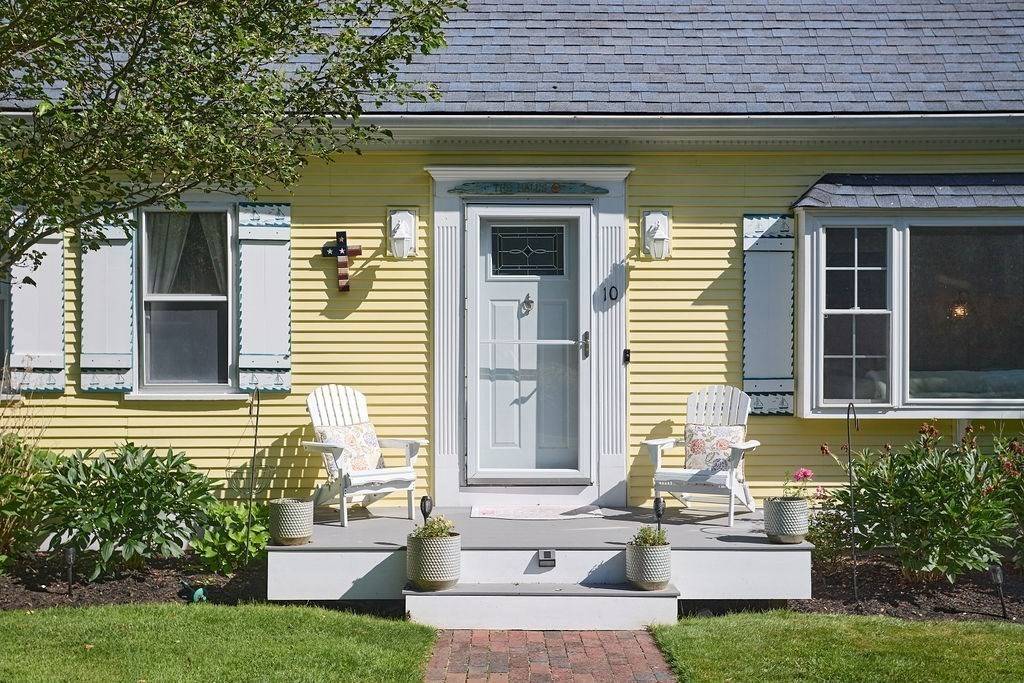 Sandwich, MA 02563,10 Ryder Cir