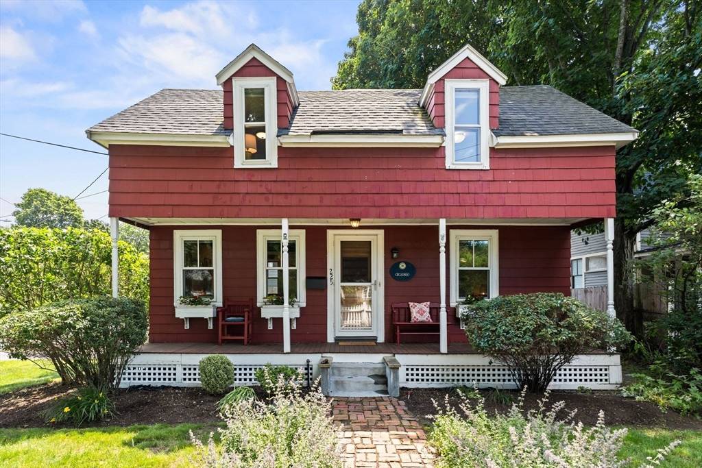 Arlington, MA 02474,225 Mystic St