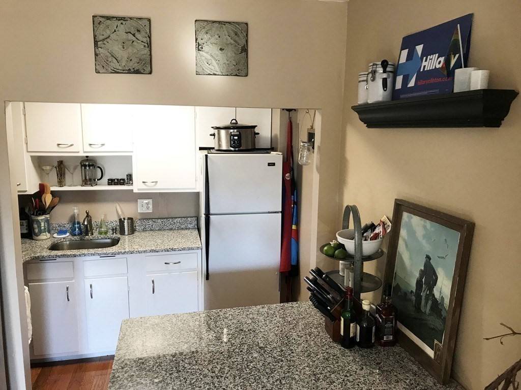 Boston, MA 02116,73 Montgomery Street #3