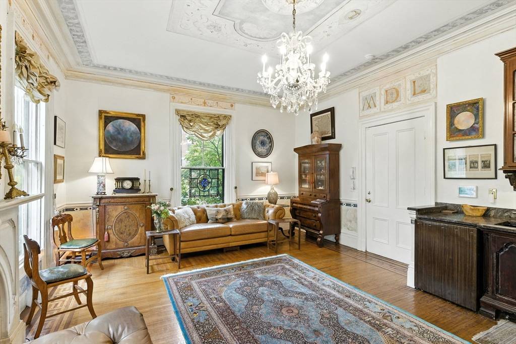 Cambridge, MA 02139,338 Harvard St. #1