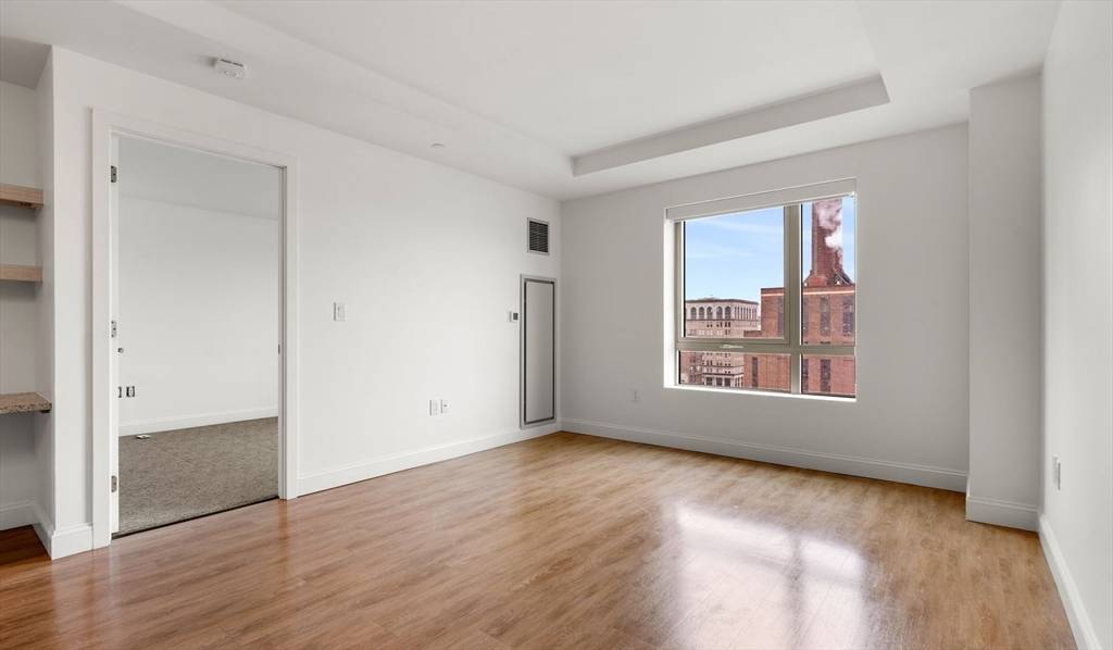 Boston, MA 02111,99 Kneeland St #1013