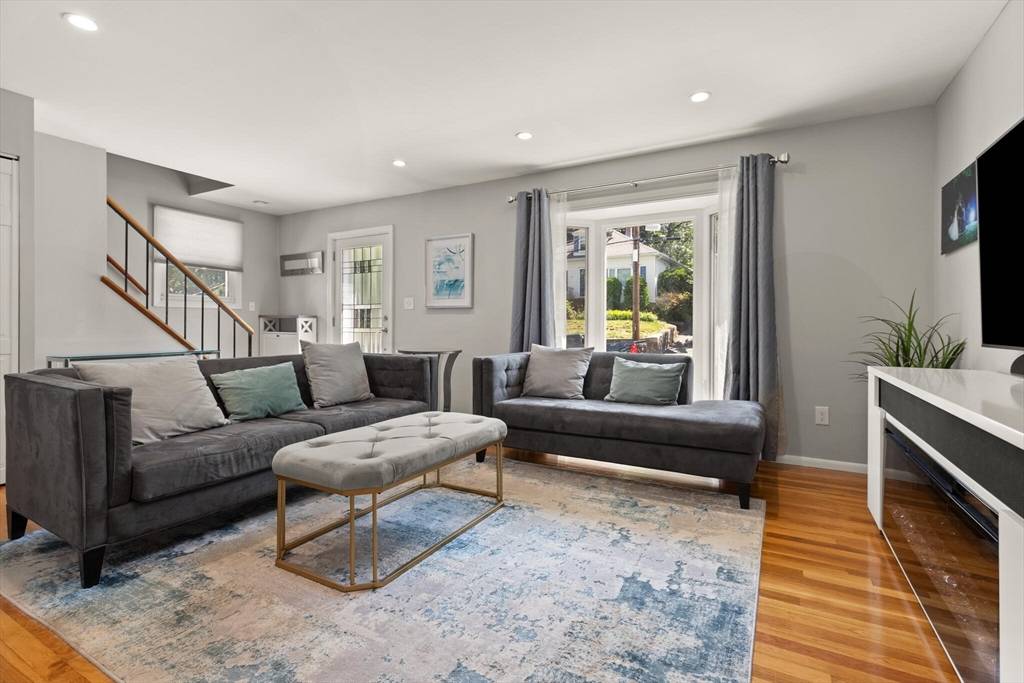 Boston, MA 02132,159 Glenellen Rd