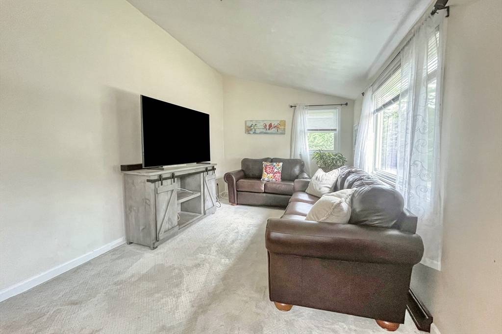 50 Cross St Middleboro, MA 02346