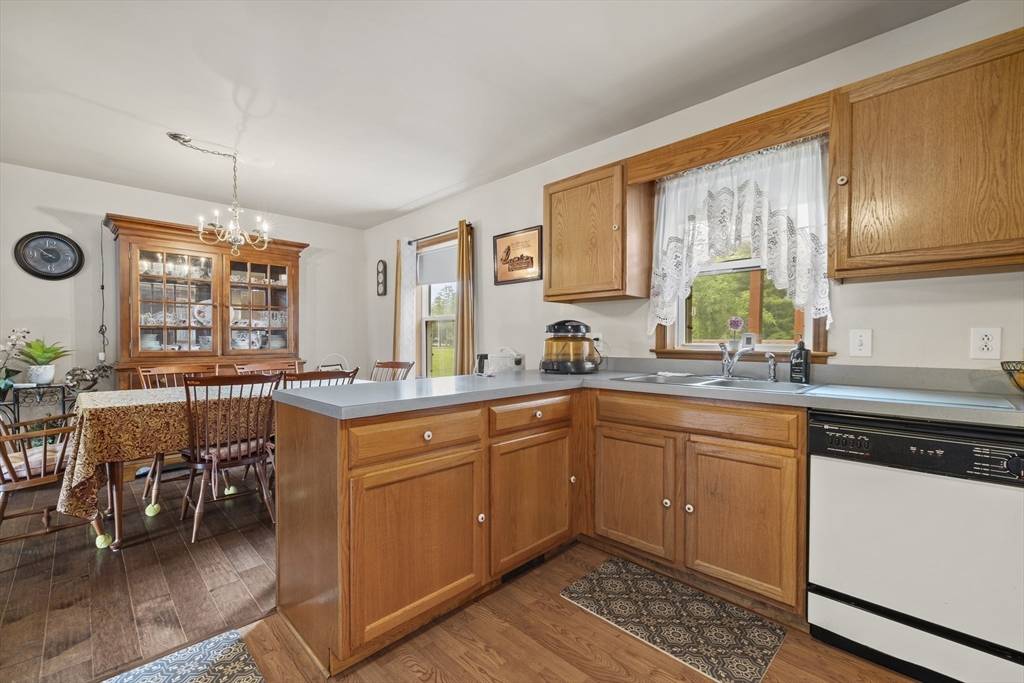 Norton, MA 02766,130 W Main St
