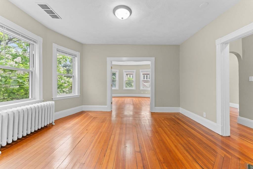Winthrop, MA 02152,45 Highland Ave