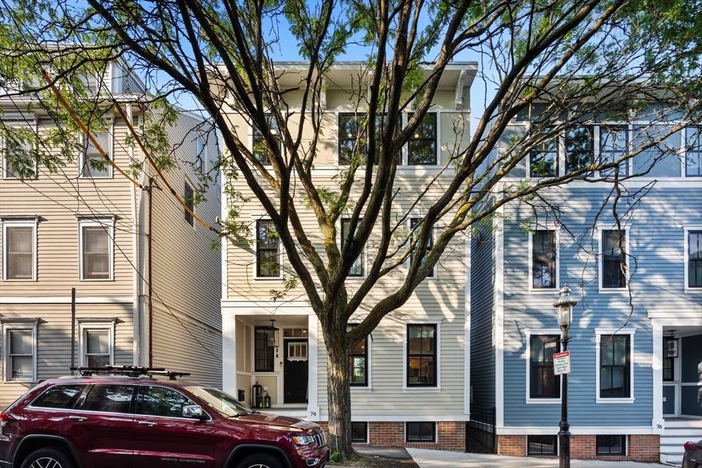Boston, MA 02129,74 Tremont St #74