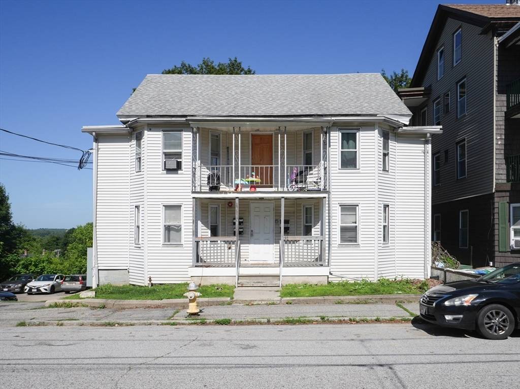 Webster, MA 01570,31 Prospect St