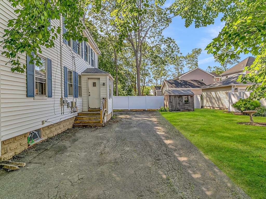 Danvers, MA 01923,28 Mill St
