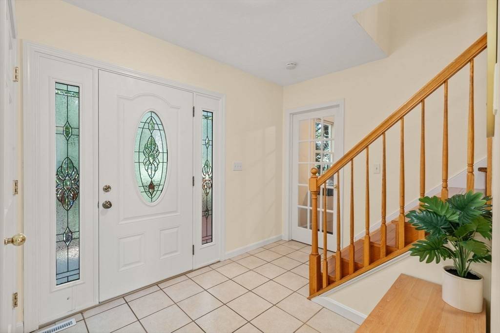 Boston, MA 02132,33 Furbush Rd