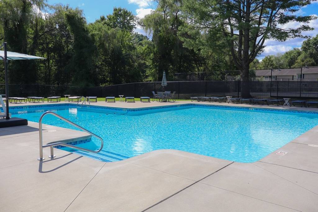 Natick, MA 01760,2 Village Lane #3