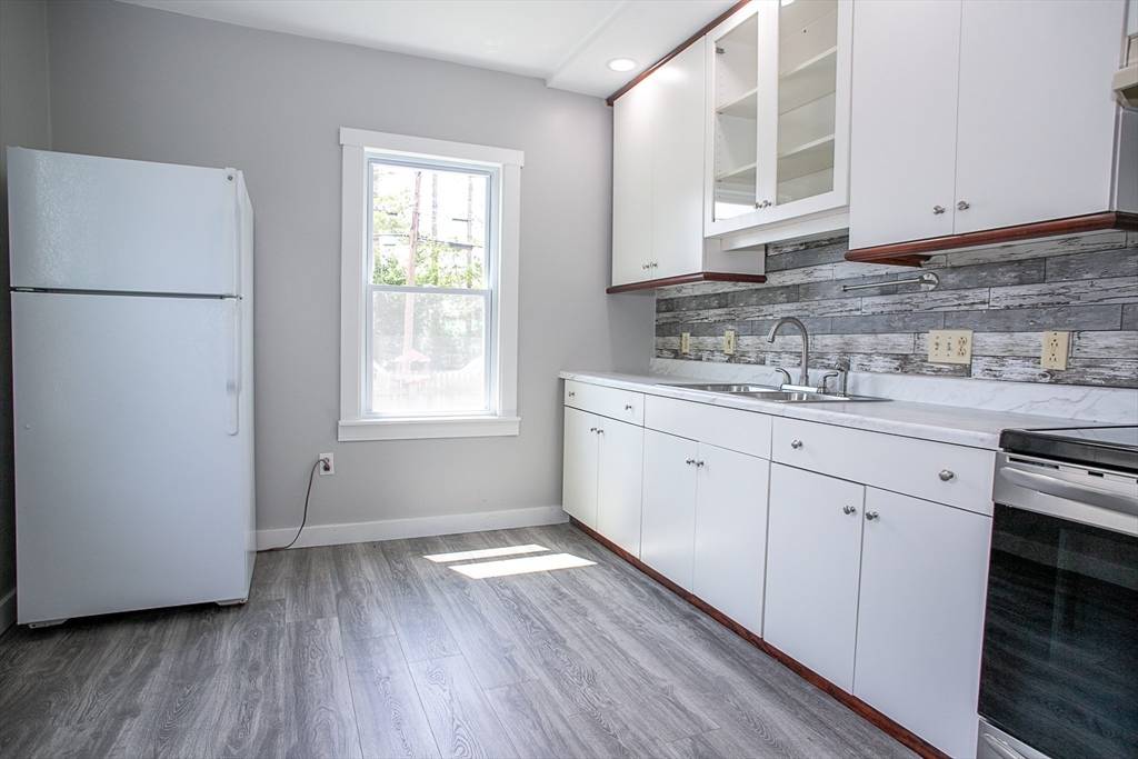 Barre, MA 01005,7 Cedar St