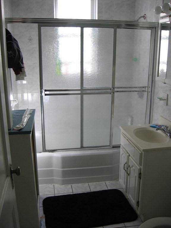 Boston, MA 02135,292 Summit Ave #3