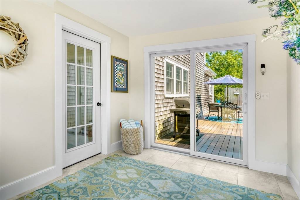 27 Watcha Path Edgartown, MA 02539