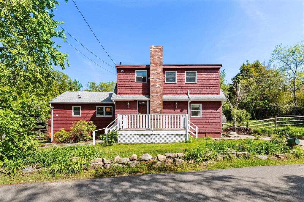 Gloucester, MA 01930,113 Bray St