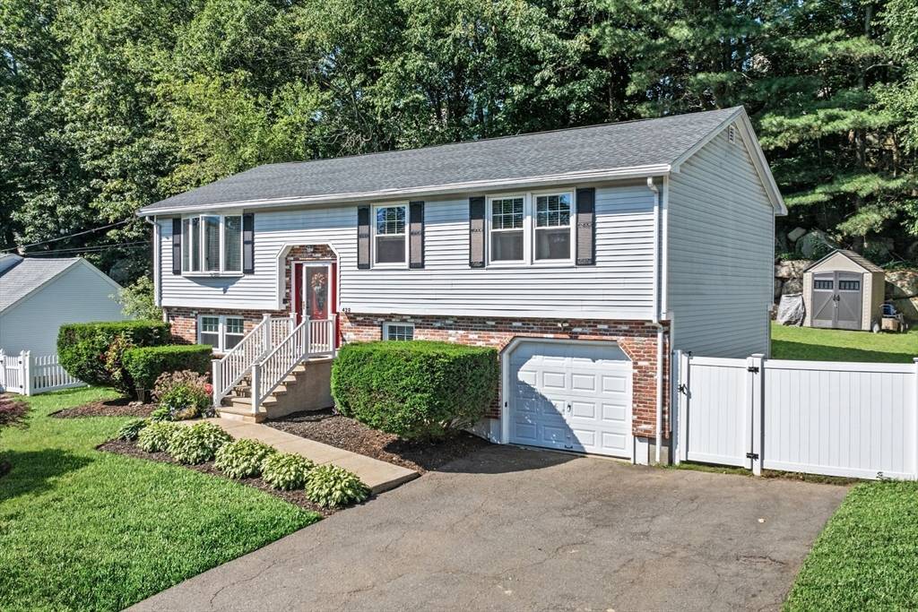 Peabody, MA 01960,42B Greenwood Rd