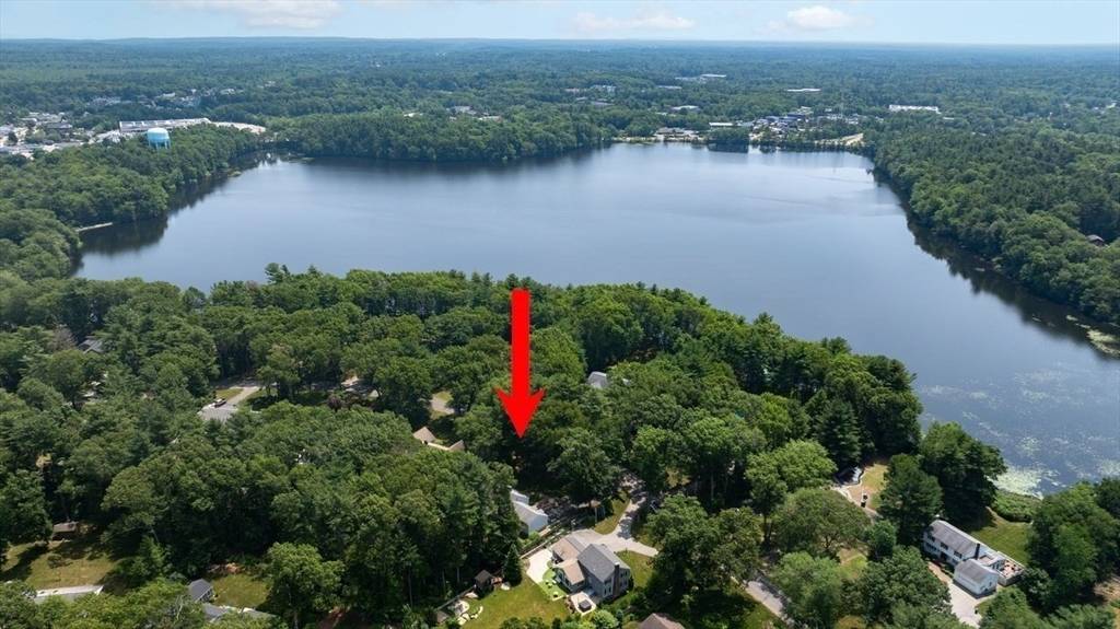 Hingham, MA 02043,19 Accord Pond Dr